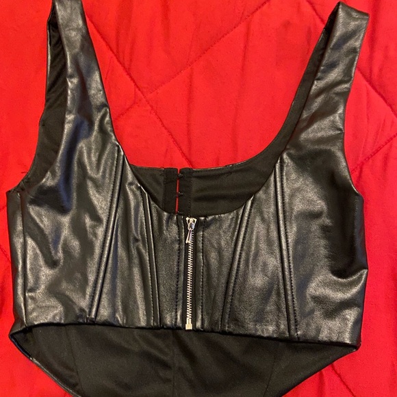 corset top - Picture 2 of 2